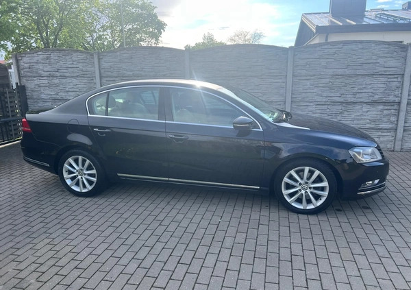 Volkswagen Passat cena 35000 przebieg: 196000, rok produkcji 2011 z Babimost małe 232